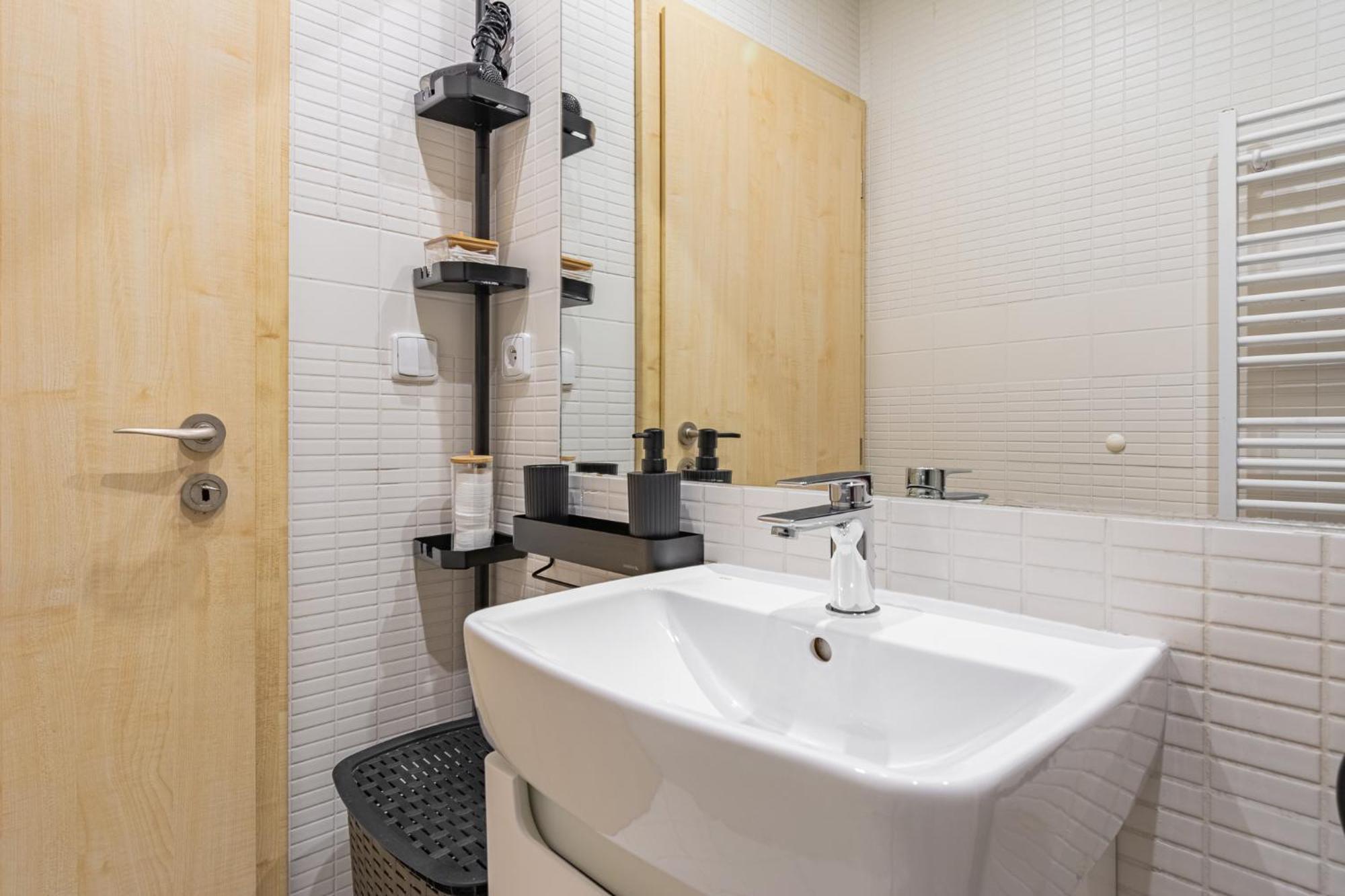 Natural-Style Apartment In The Centre Of Bratislava Bagian luar foto